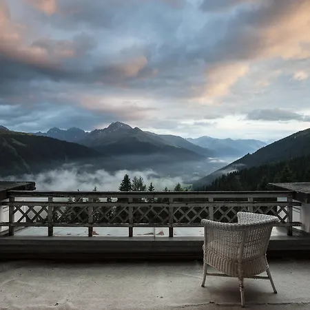 斯哈泽尔普酒店 3*